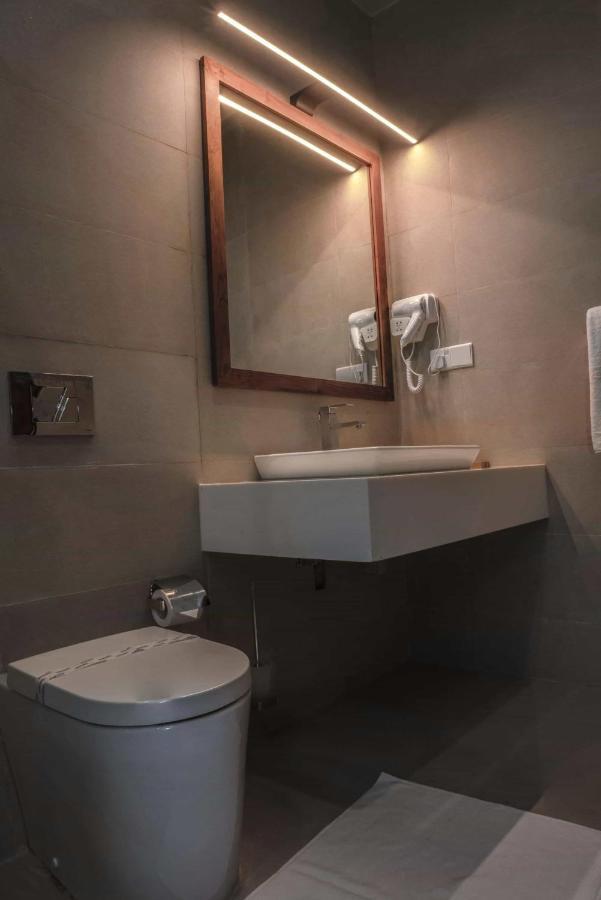 Rivora Heights Hotell Kandy Eksteriør bilde
