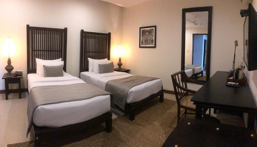 Rivora Heights Hotell Kandy Eksteriør bilde
