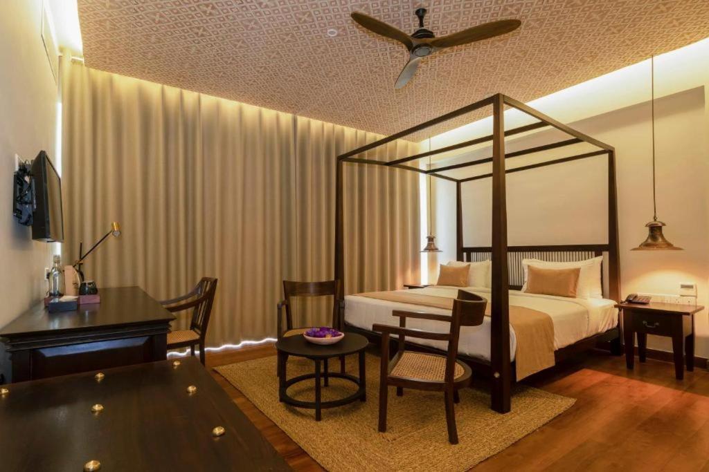Rivora Heights Hotell Kandy Eksteriør bilde